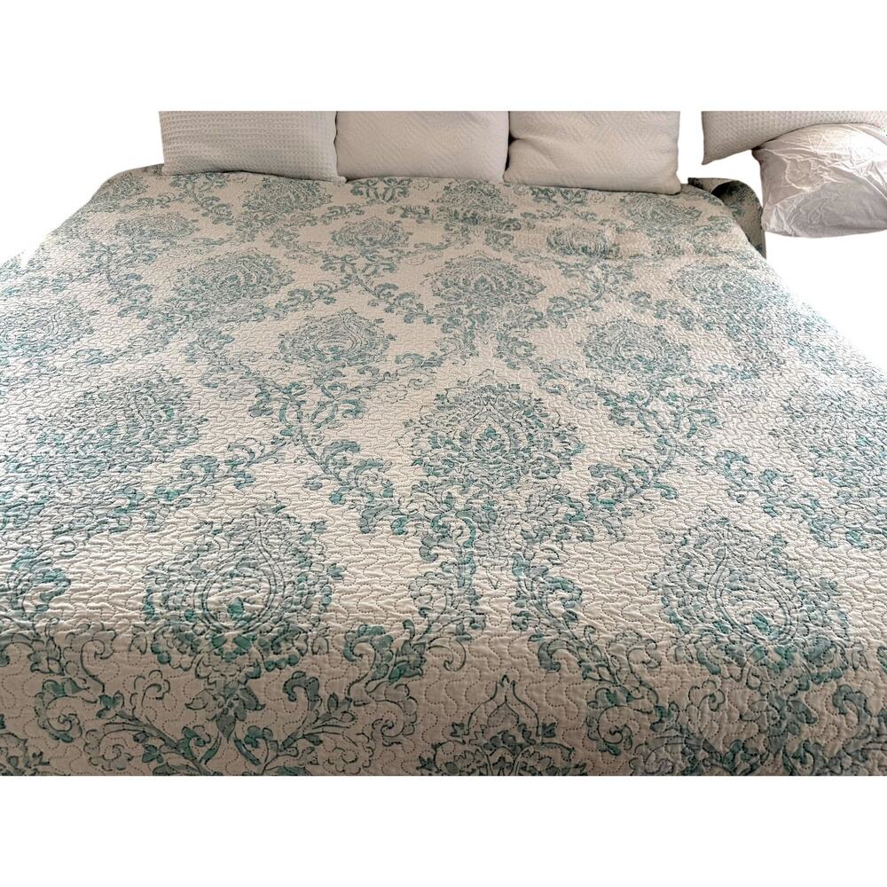 JML King Quilted Bedspread Coverlet Teal Damask Medallion Lightweight Boho Decor